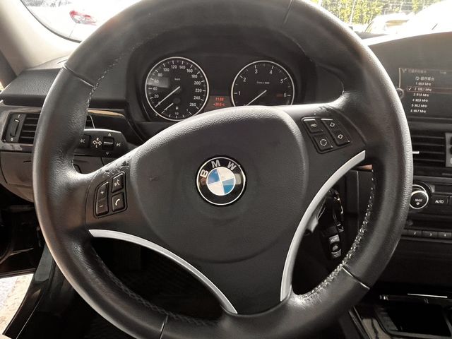 BMW寶馬 323I  第13張相片