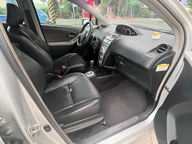 TOYOTA豐田 YARIS  第13張相片