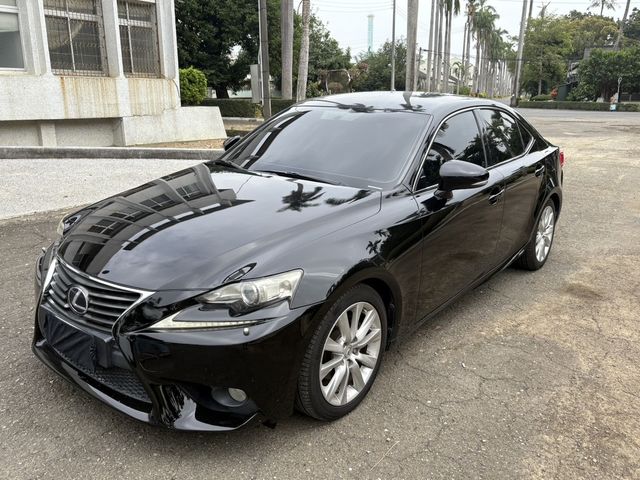 LEXUS凌志 IS 300  第1張相片
