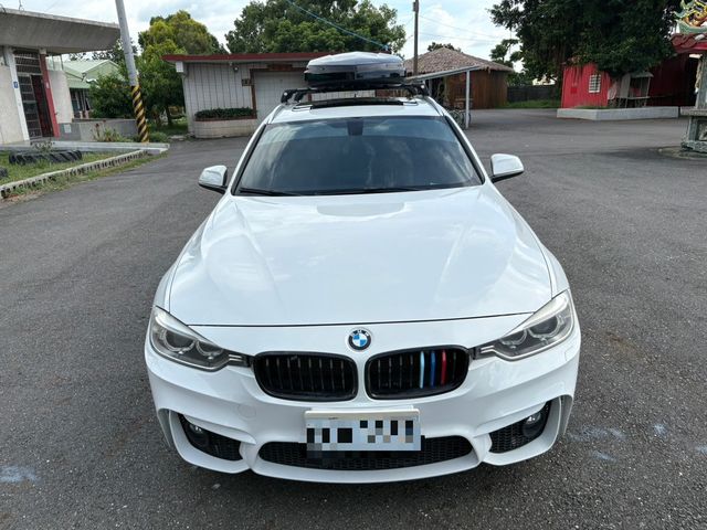 BMW寶馬 320D TOURING  第2張相片