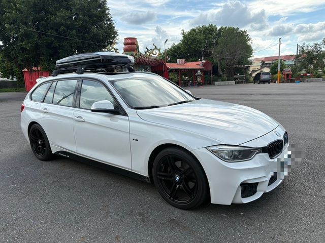 BMW寶馬 320D TOURING  第3張相片