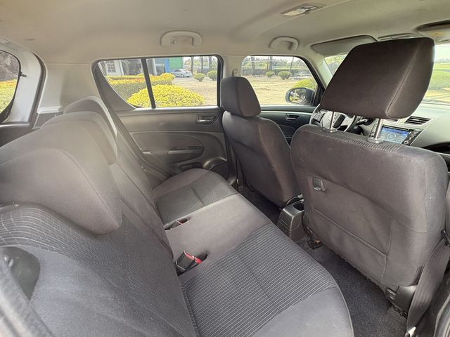 SUZUKI鈴木 SWIFT  第12張相片