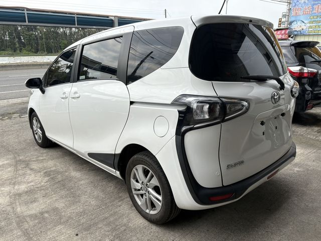 TOYOTA豐田 SIENTA  第4張相片