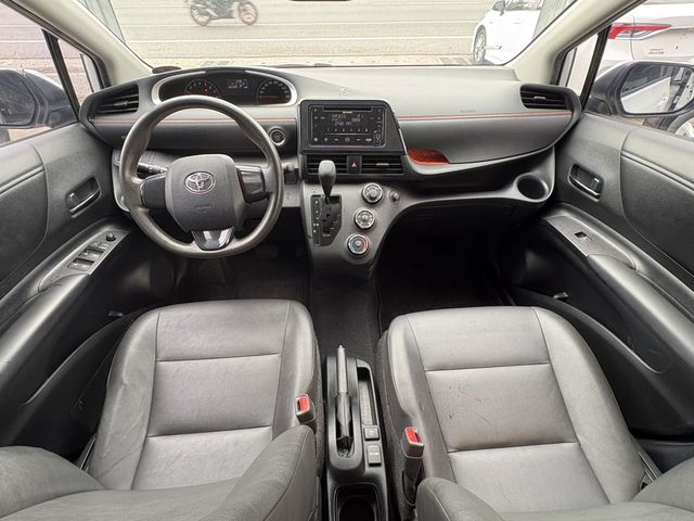 TOYOTA豐田 SIENTA  第9張相片