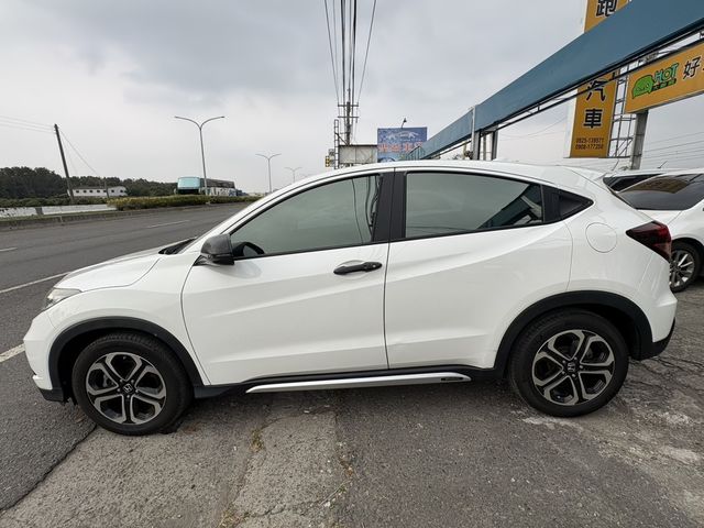 HONDA本田 HR-V  第3張相片