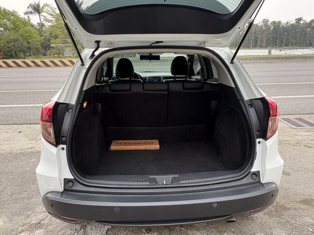 HONDA本田 HR-V  第9張相片