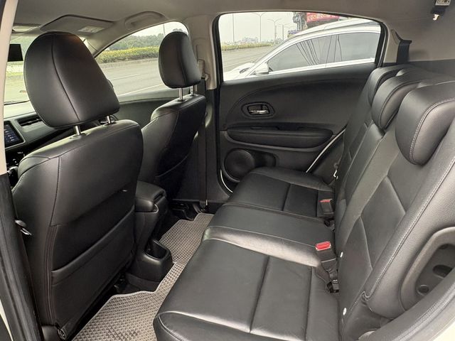 HONDA本田 HR-V  第14張相片