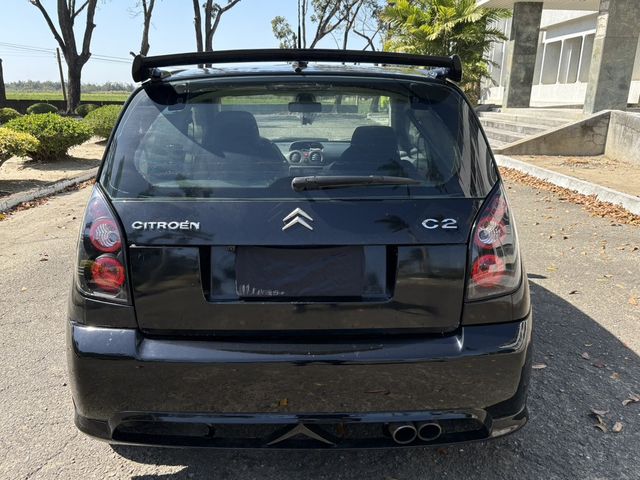 CITROEN雪鐵龍 C2  第5張相片
