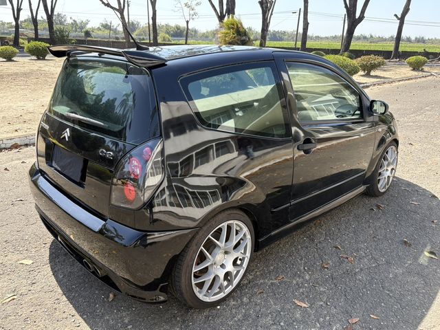 CITROEN雪鐵龍 C2  第6張相片