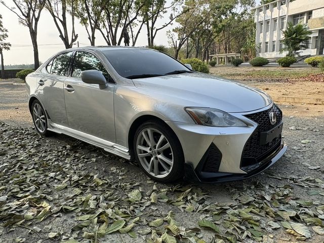 LEXUS凌志 IS250  第3張相片