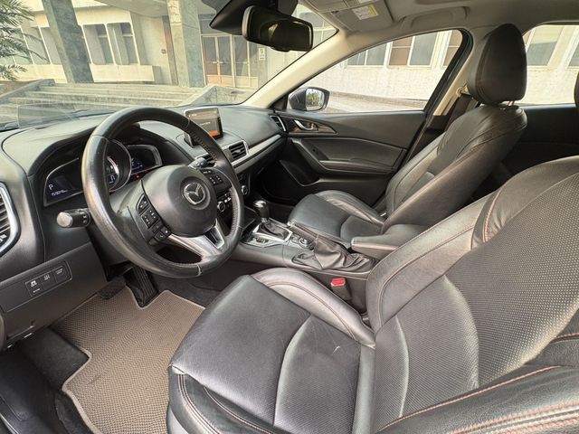 MAZDA馬自達 MAZDA 3  第16張相片