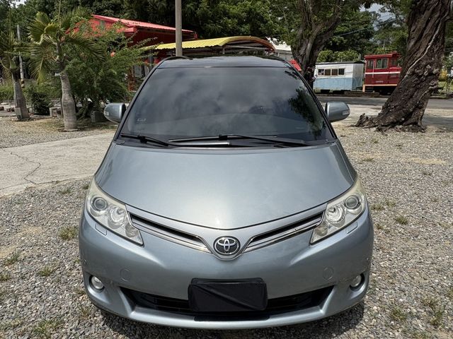 TOYOTA豐田 PREVIA  第3張相片