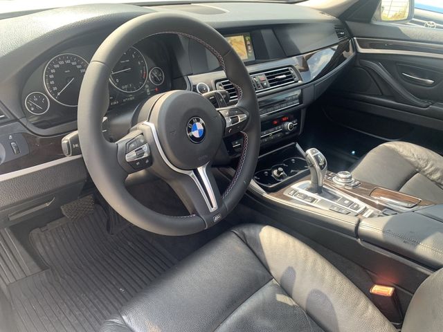 BMW寶馬 520I  第7張相片