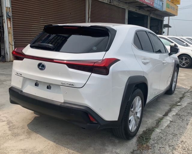 LEXUS凌志 UX250H  第3張相片