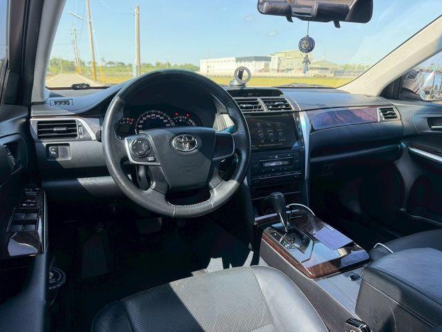TOYOTA豐田 CAMRY  第7張相片