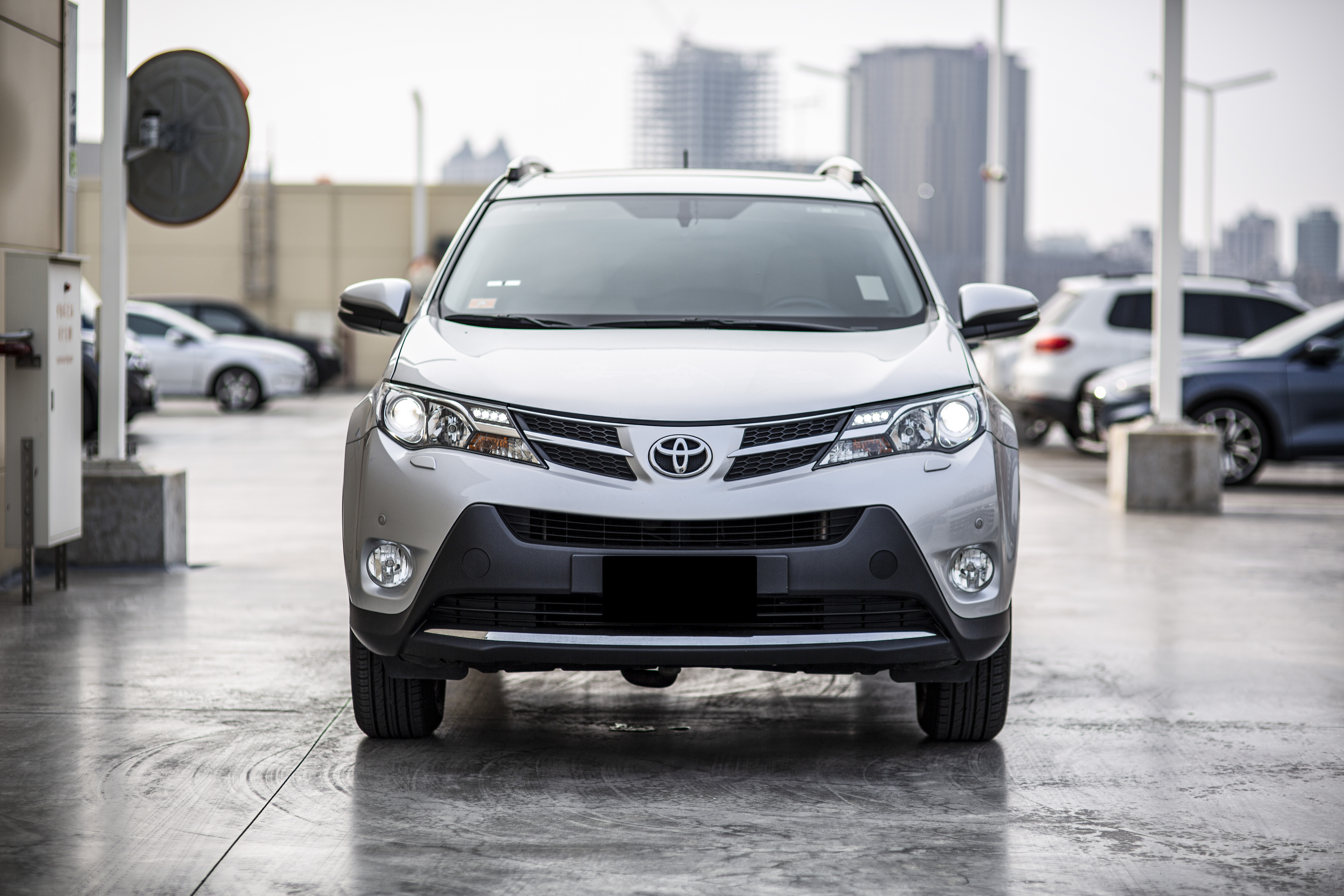 13年 RAV4 2.5頂級 4WD 6安 動態穩定 循跡【中古車行情指標店】  第2張相片
