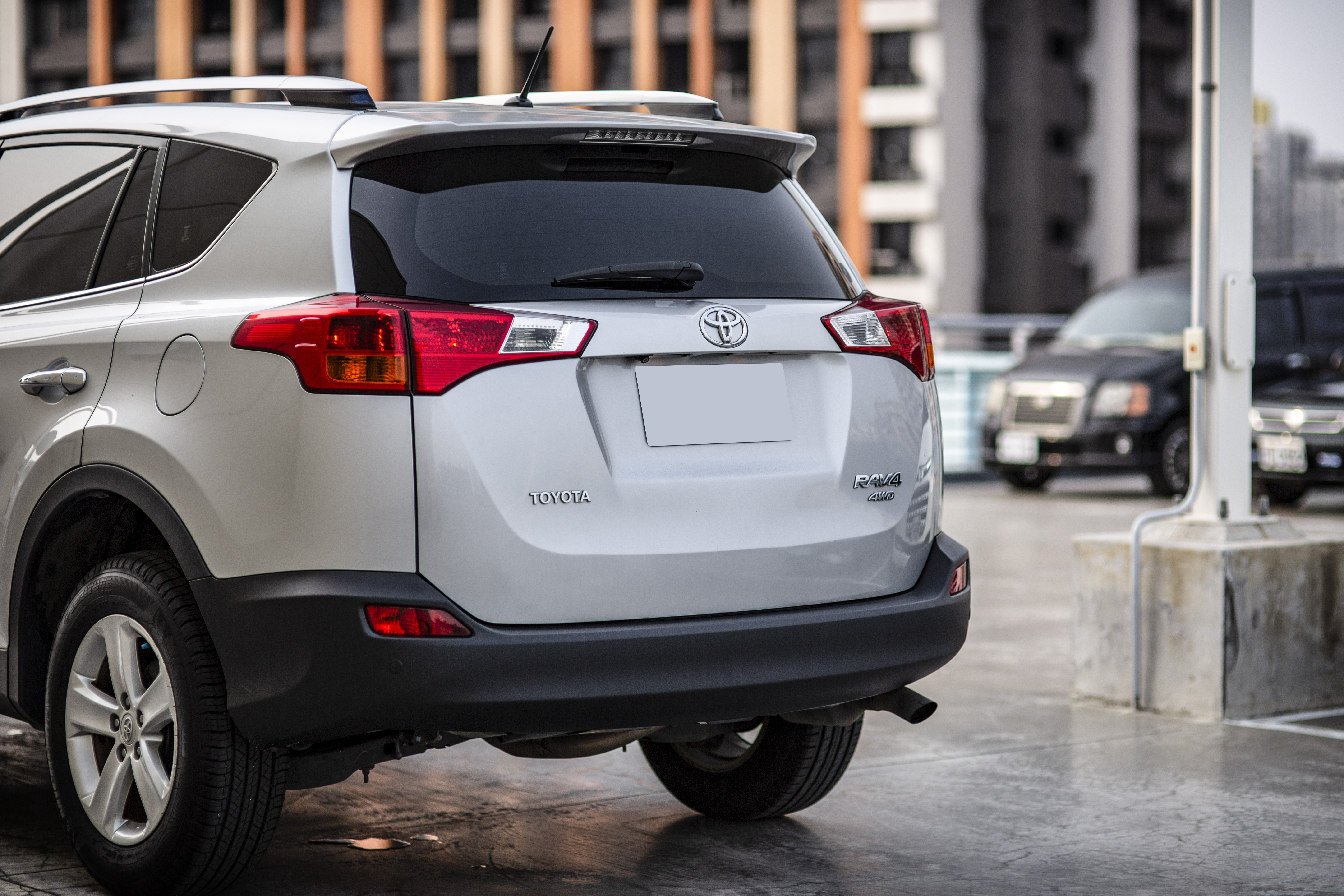 13年 RAV4 2.5頂級 4WD 6安 動態穩定 循跡【中古車行情指標店】  第7張相片