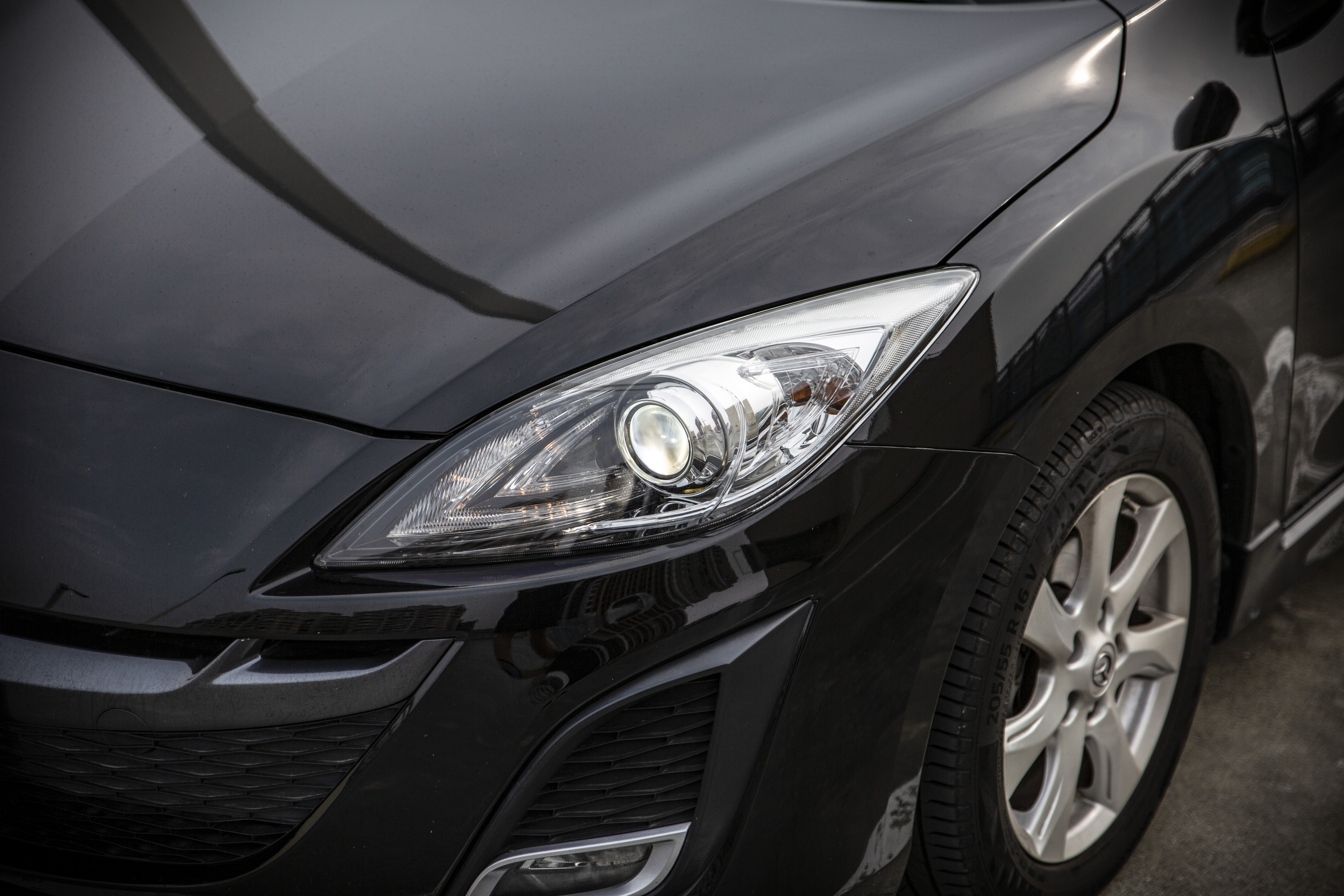12年 Mazda3 4D 頂級型 正一手車 跑8萬 電動椅【實車價行情指標店】  第8張相片