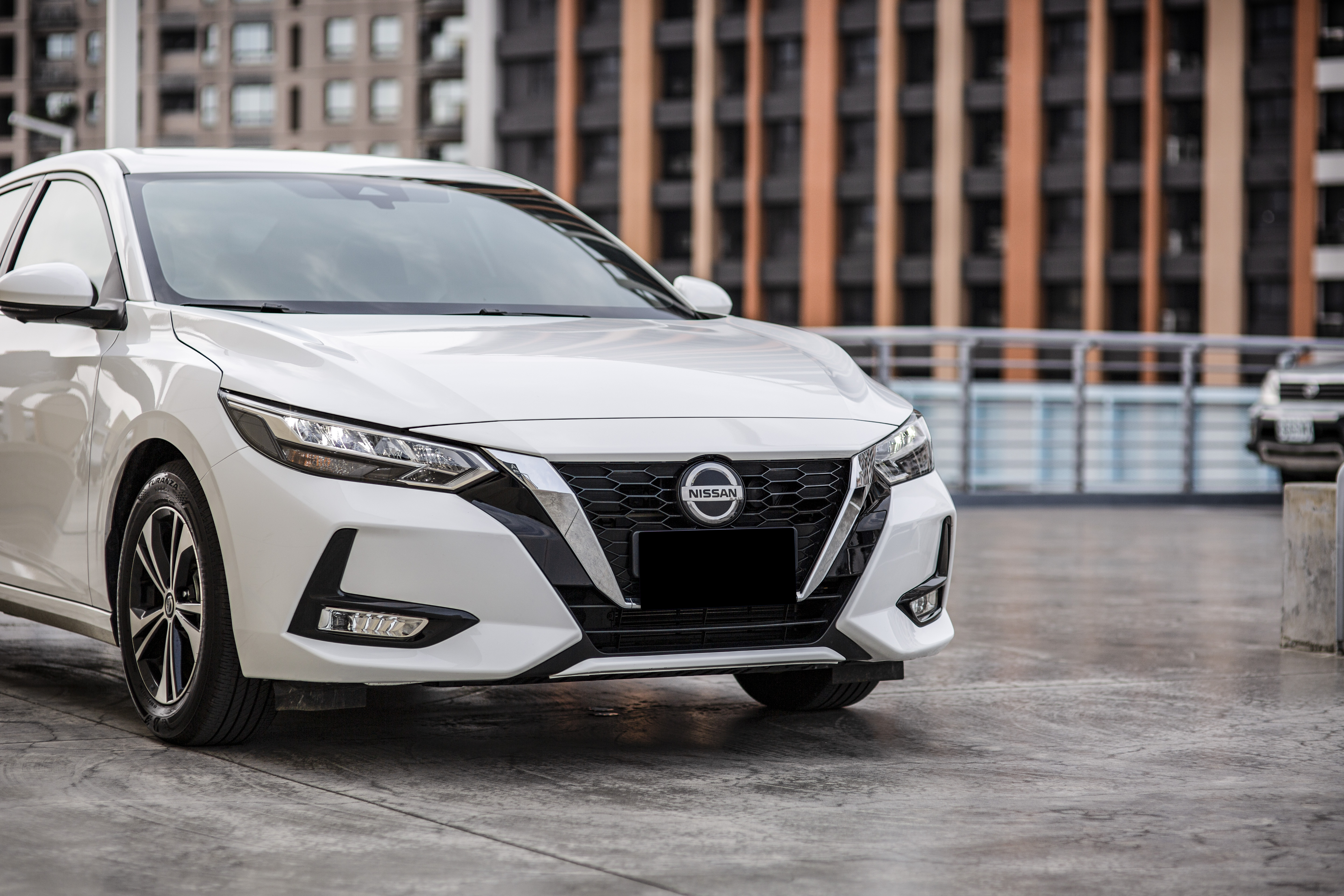 21年 Sentra 尊爵型 LED陣列式頭燈 全速域ACC【實車價行情指標店】  第3張相片