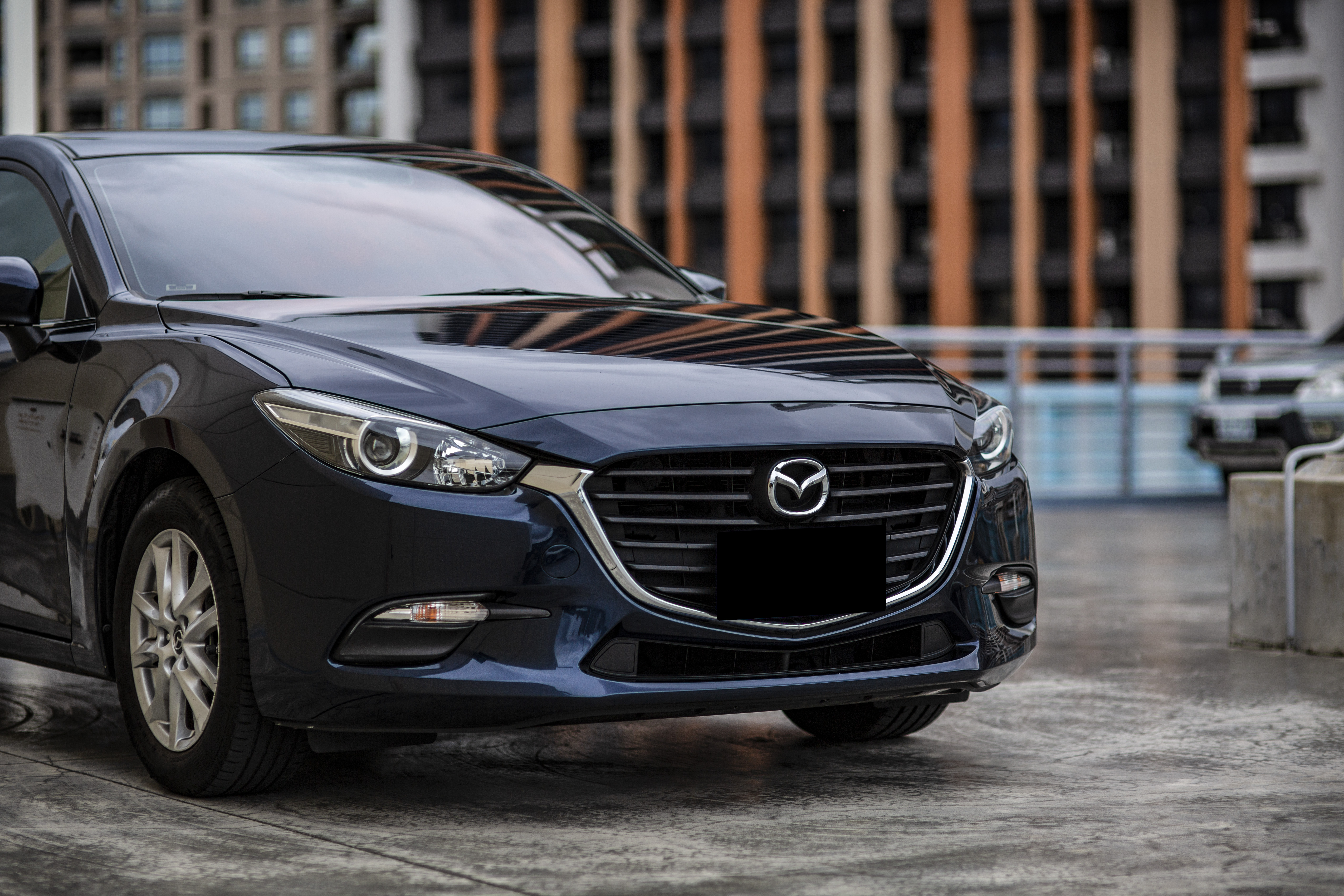 18年 Mazda3 4D 尊榮進化版 6安 定速 恆溫【實車價行情指標店】  第3張相片