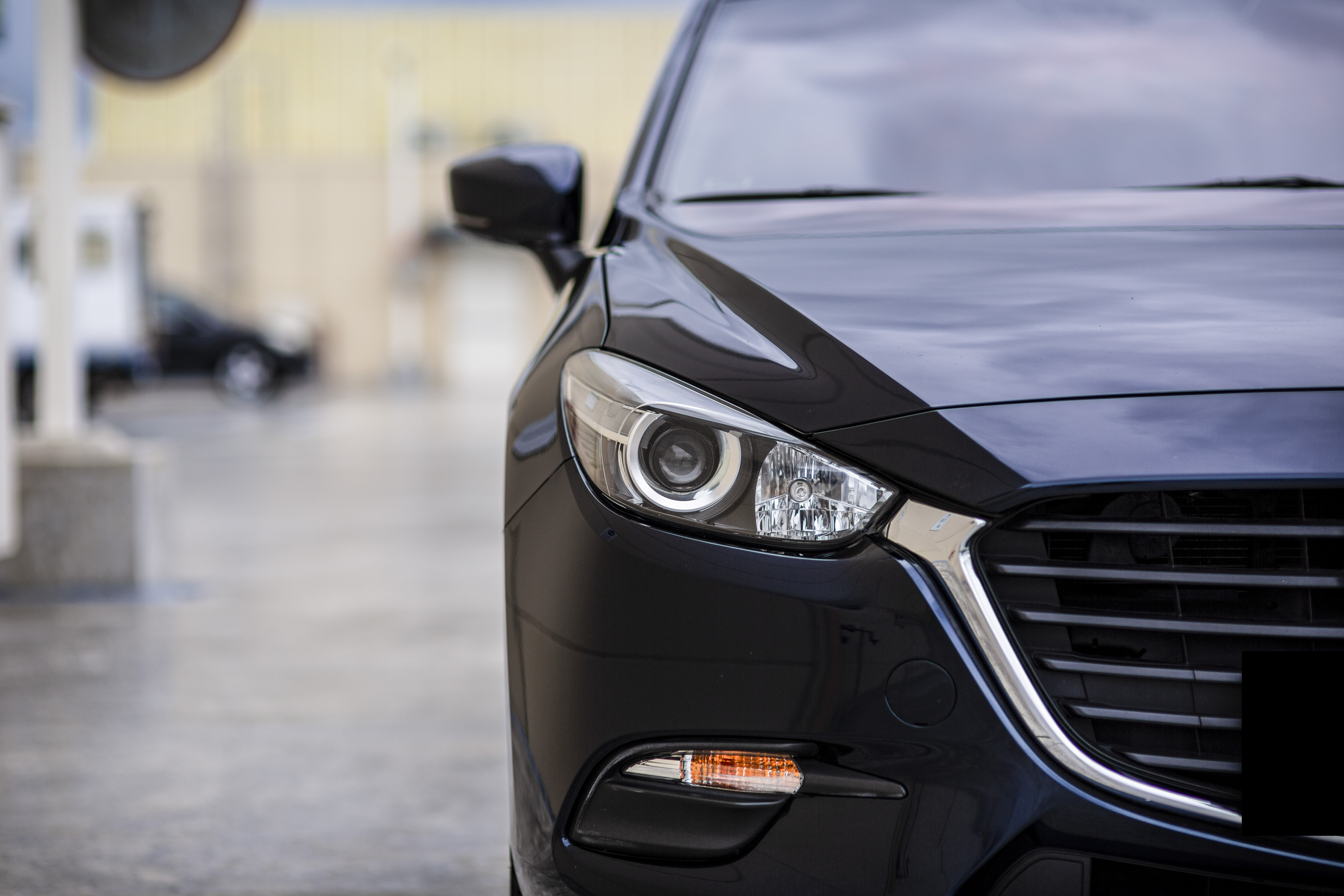 18年 Mazda3 4D 尊榮進化版 6安 定速 恆溫【實車價行情指標店】  第4張相片