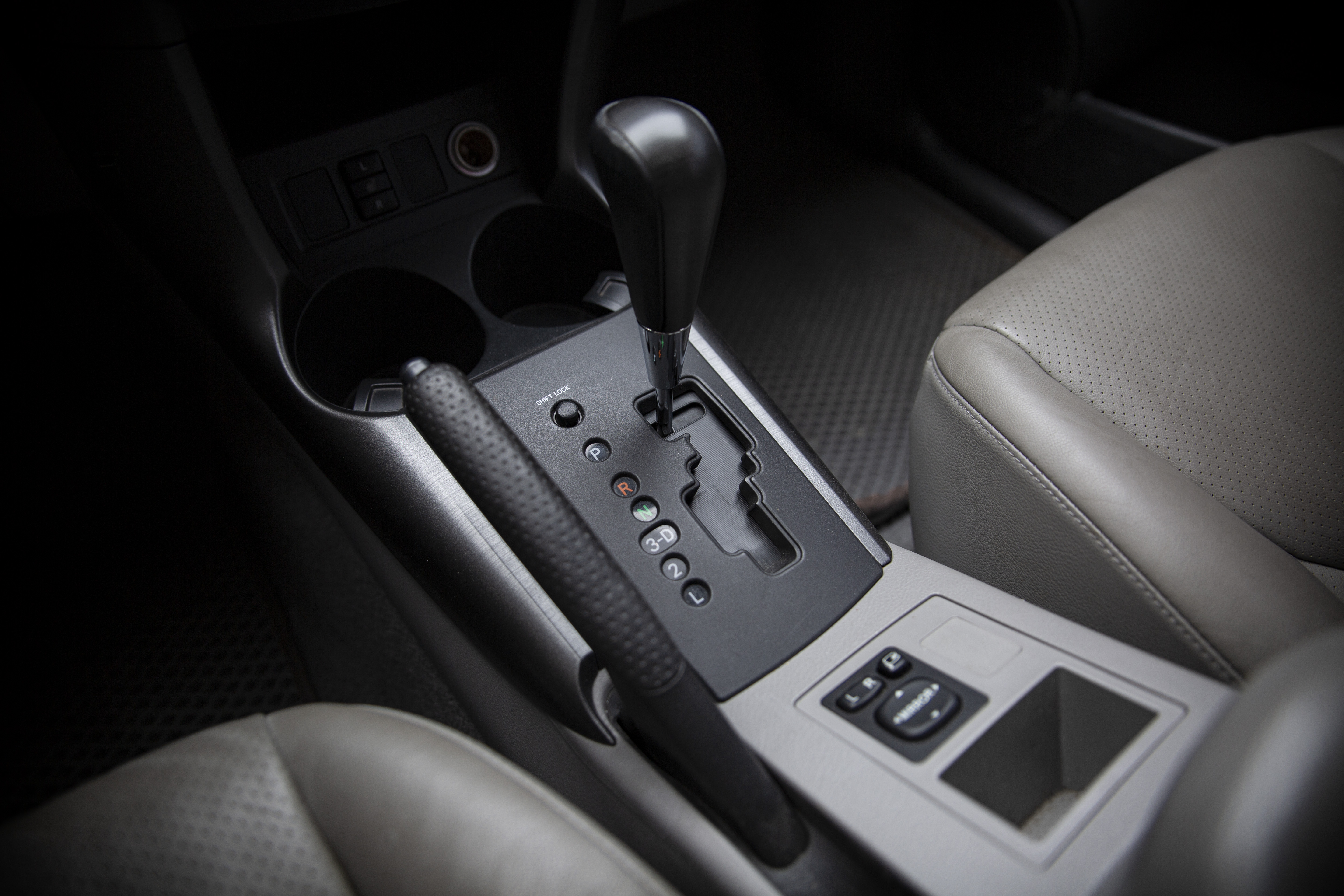 08年 RAV4 E版 日本原裝進口 定速 恆溫 導航【實車價行情指標店】  第12張相片
