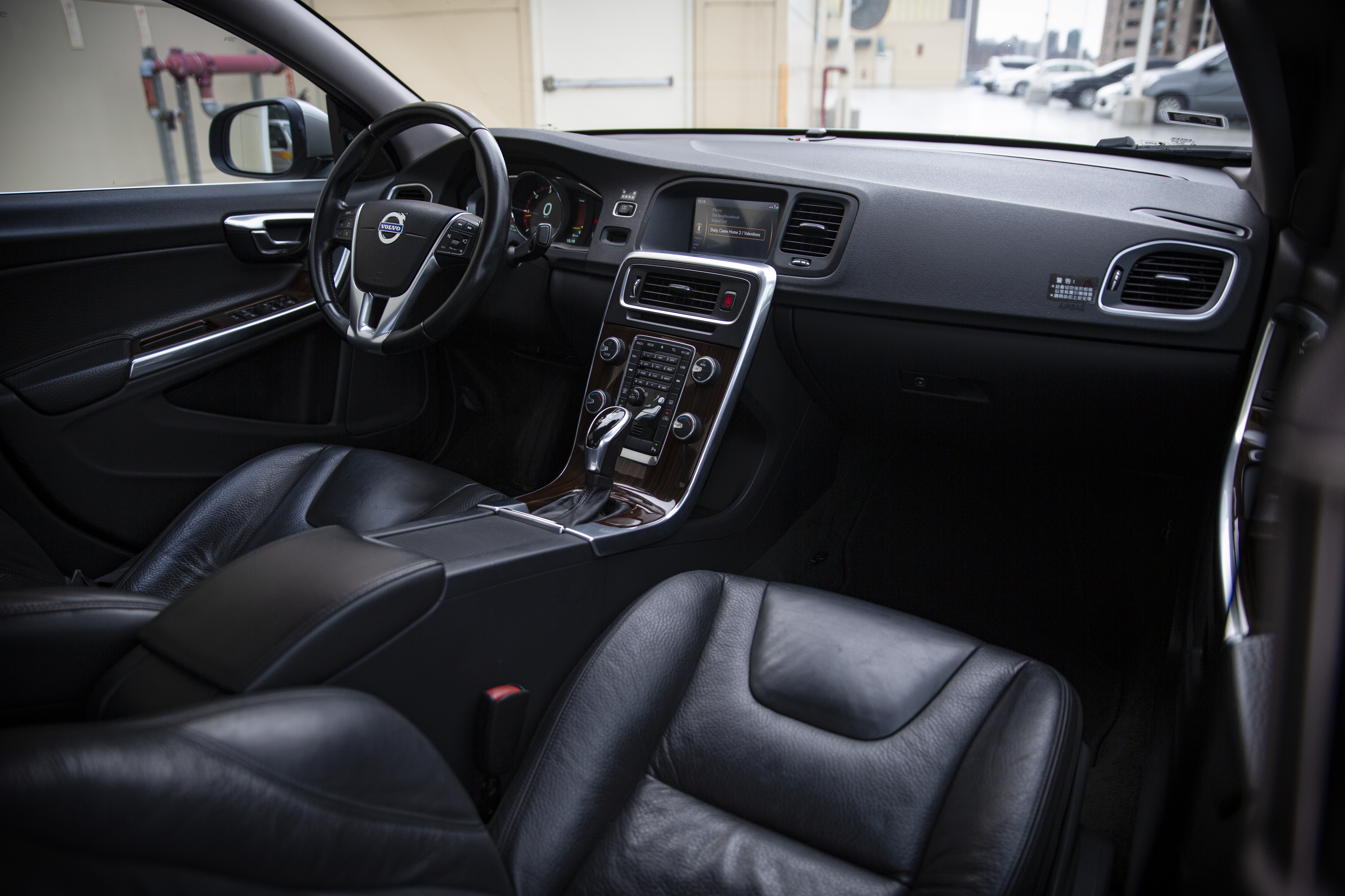 13年 S60 D4 柴油豪華型 新款車頭 極稀有【中古車行情指標店】  第13張相片