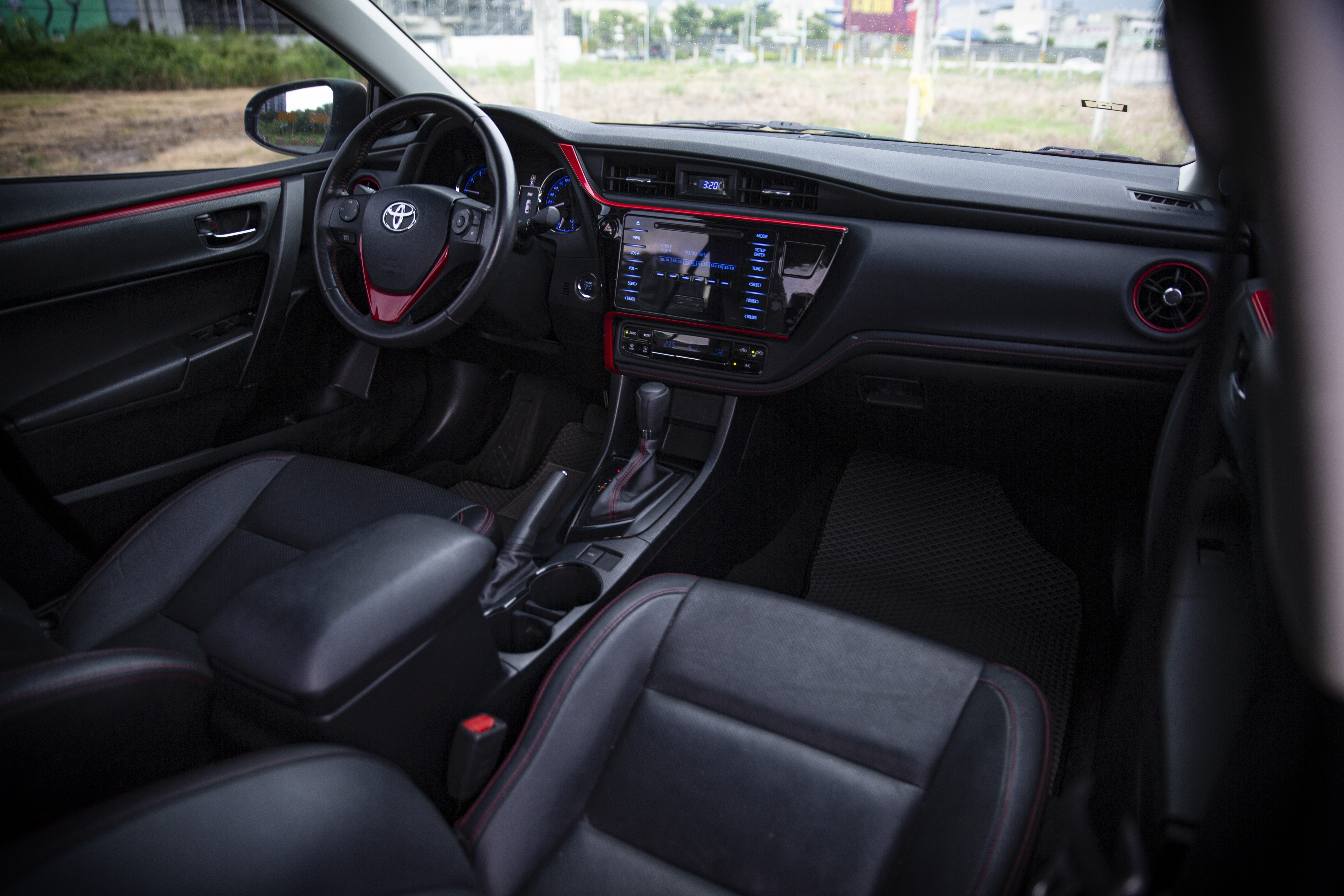 18年 Altis X 豪華版 11.5代 8安 盲點 定速【中古車行情指標店】  第10張相片