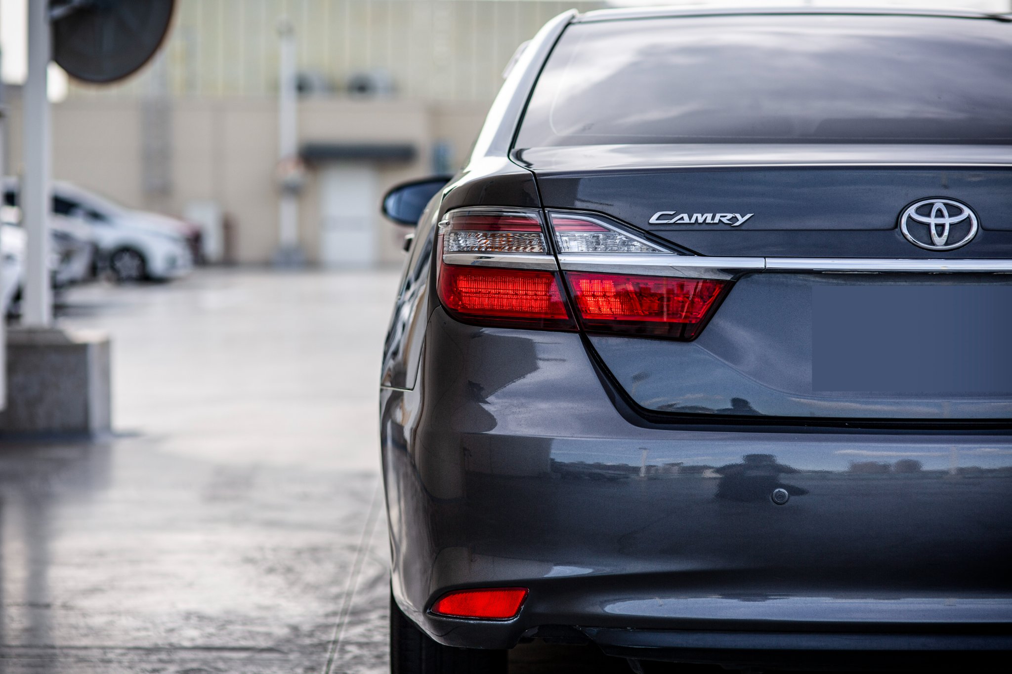 17年 Camry 汽油 7.5代小改款 冠美麗 循跡 恆溫【實車價行情指標店】  第8張相片