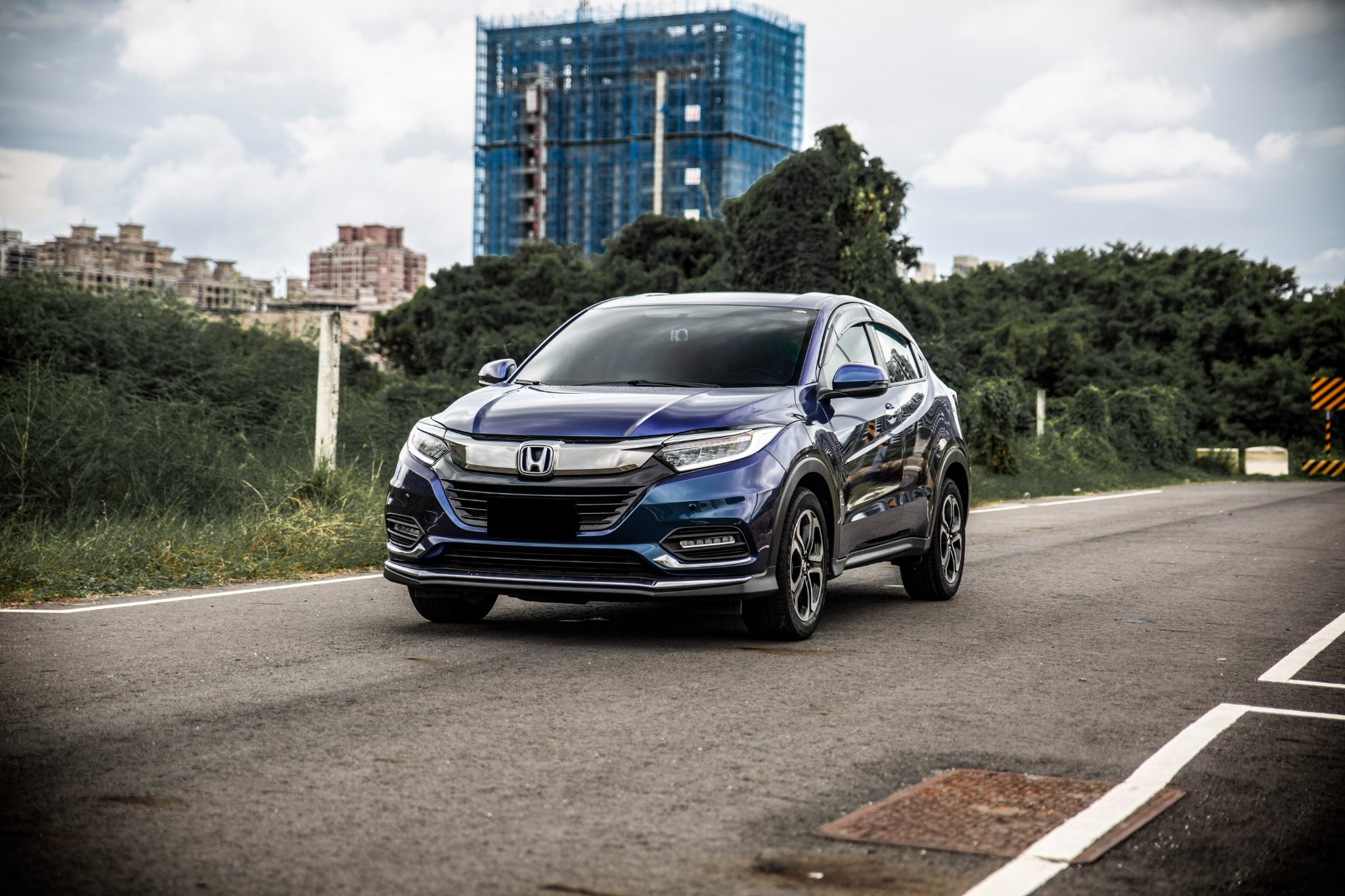 20年 HR-V S版 小改款 LED多光束頭燈 定速【實車價行情指標店】  第9張相片