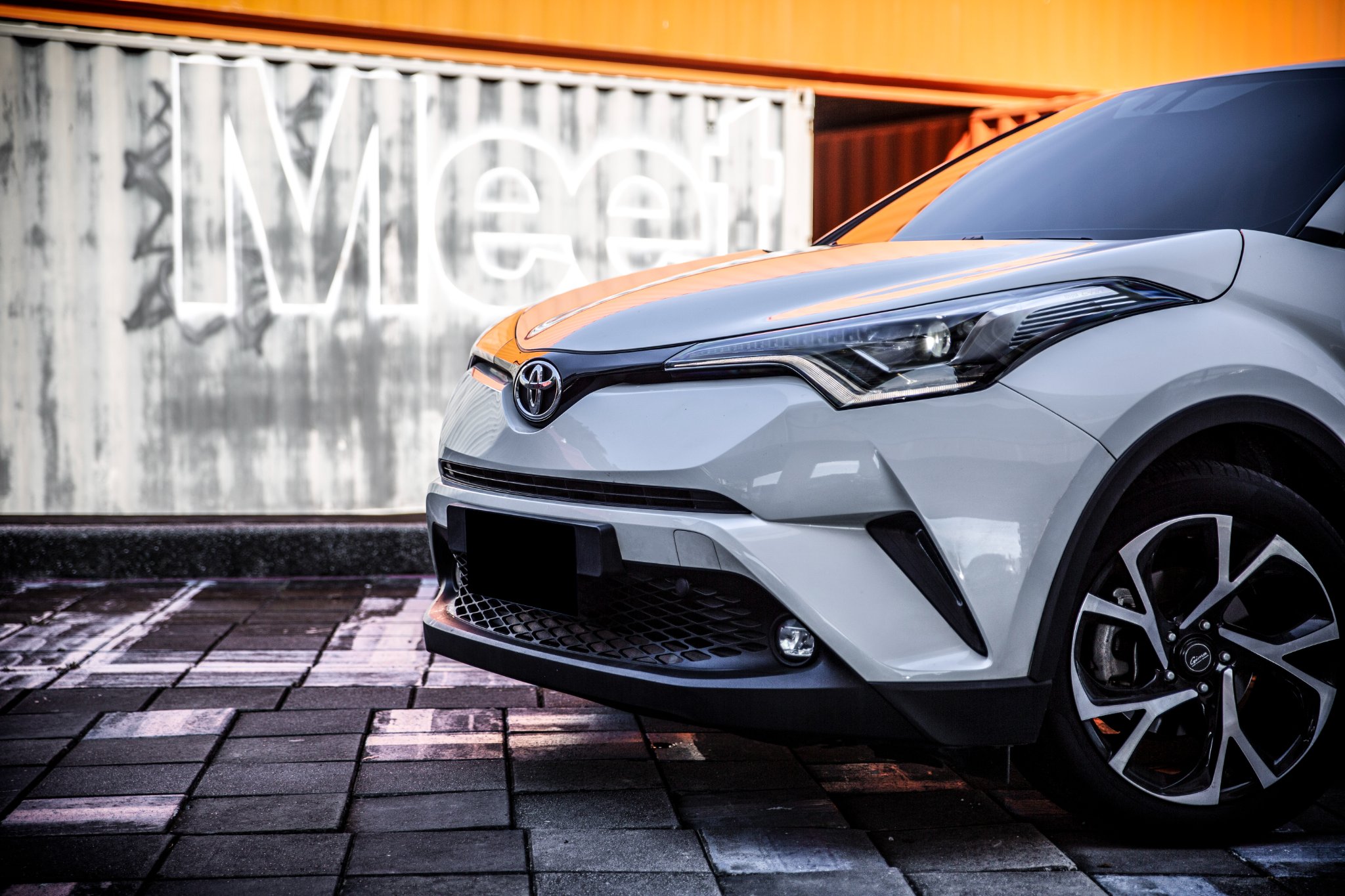 18年 C-HR 豪華版 LED頭尾燈 7安 加熱椅【實車價行情指標店】  第8張相片