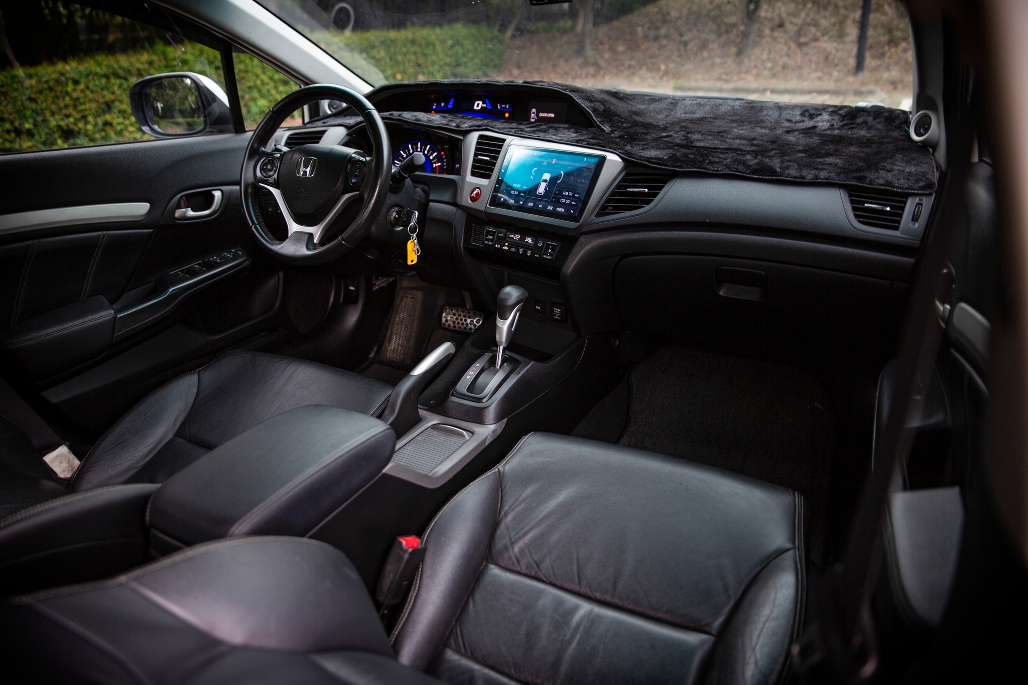 13年 Civic 9代 K14 頂級 換檔快撥 恆溫 定速【實車價行情指標店】  第10張相片