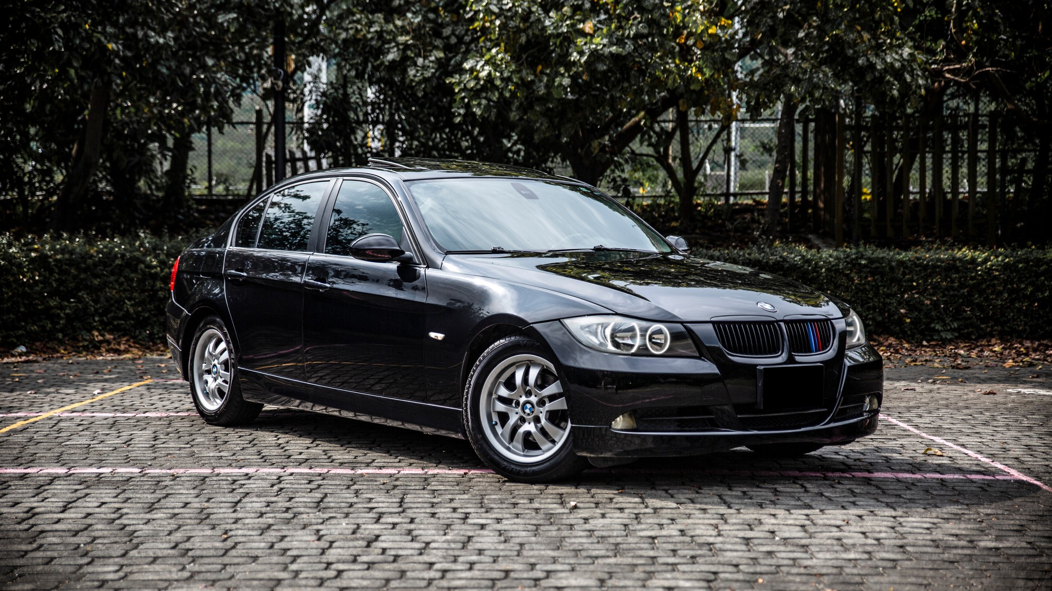 06年 320i E90 年跑僅1萬 6安 動態穩定 循跡【實車價行情指標店】  第1張相片