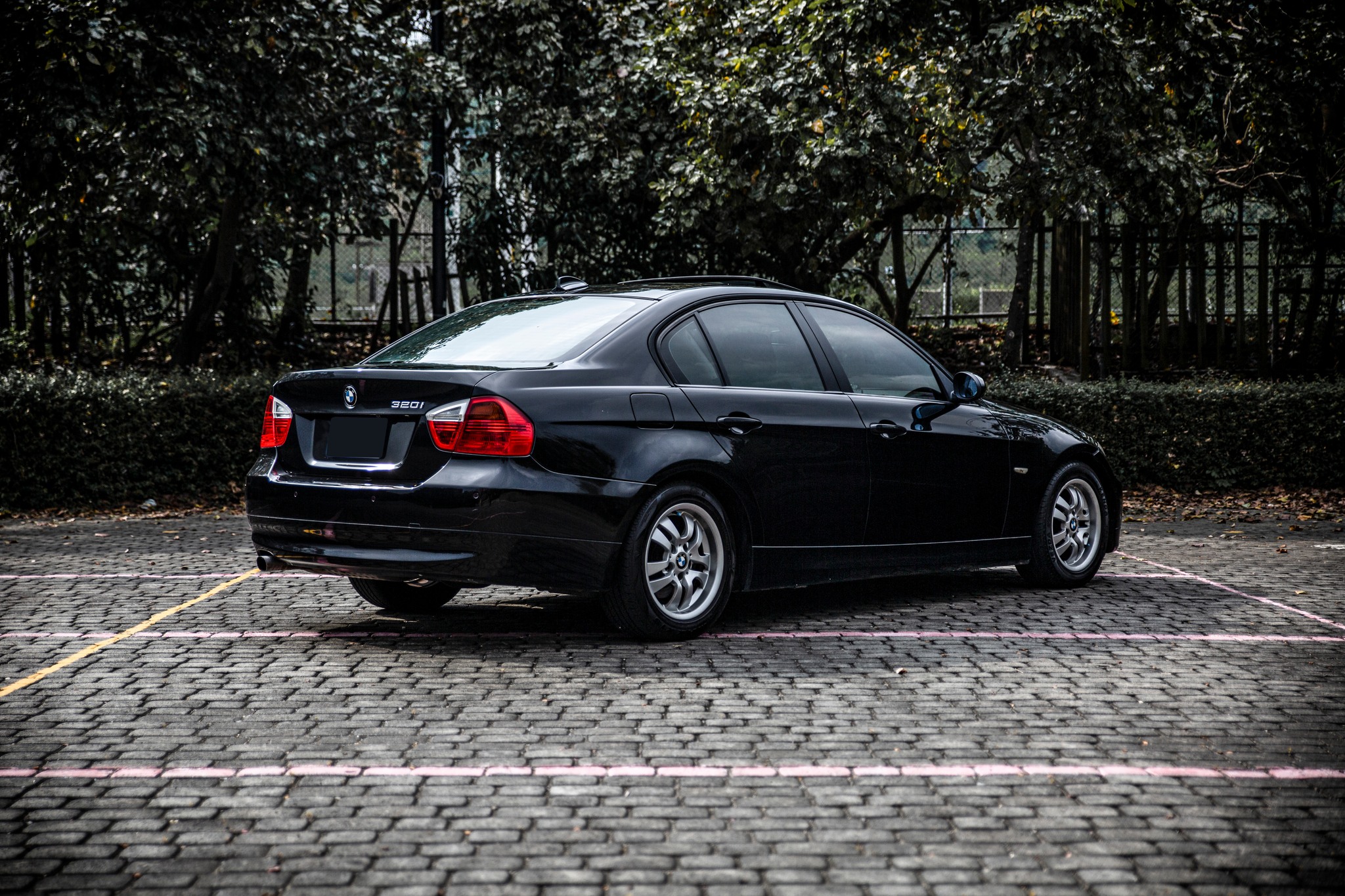 06年 320i E90 年跑僅1萬 6安 動態穩定 循跡【實車價行情指標店】  第9張相片