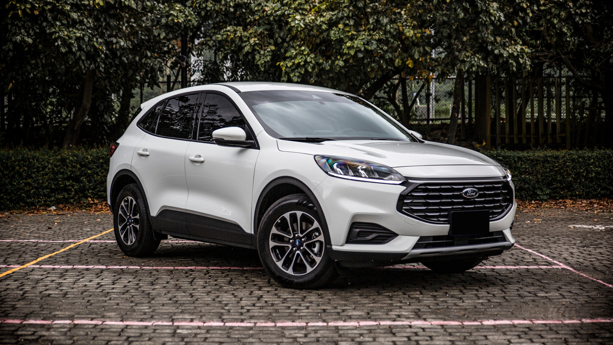 22年 Kuga 180 LV2超值型 全速域ACC 6安【實車價行情指標店】  第1張相片