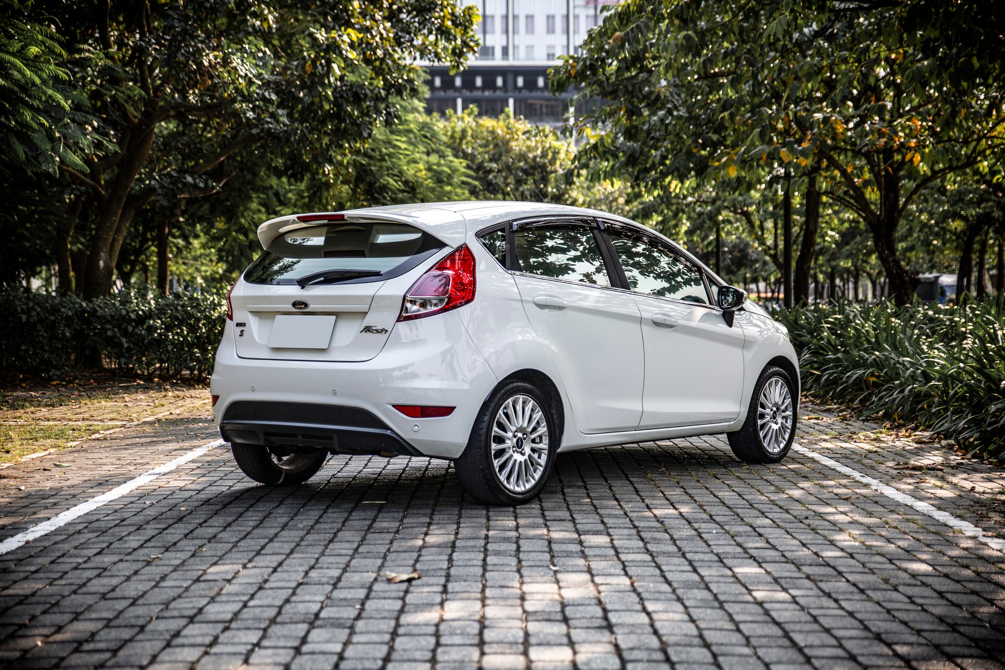 14年 Fiesta 1.0 EcoBoost 頂級型 6安【實車價行情指標店】  第6張相片