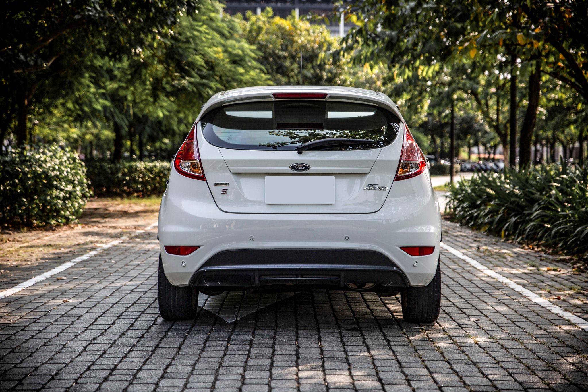14年 Fiesta 1.0 EcoBoost 頂級型 6安【實車價行情指標店】  第9張相片
