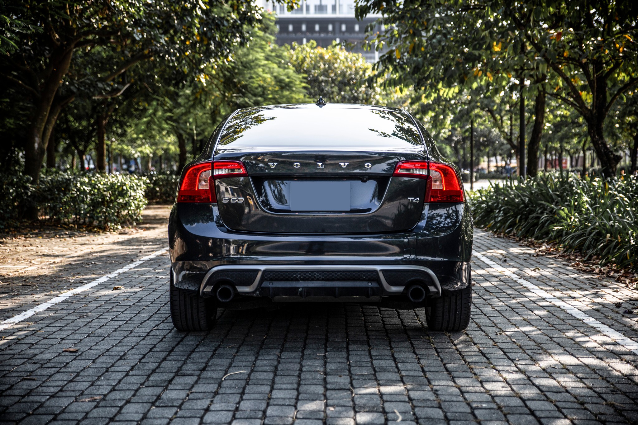 12年 S60 T4 汽油旗艦型 ACC主動式跟車【中古車行情指標店】  第3張相片