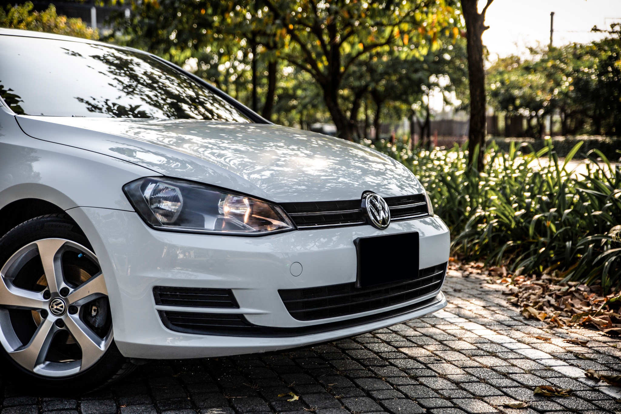 14年 Golf 1.2CL 頂級版 定速 稅金僅8640【實車價行情指標店】  第4張相片