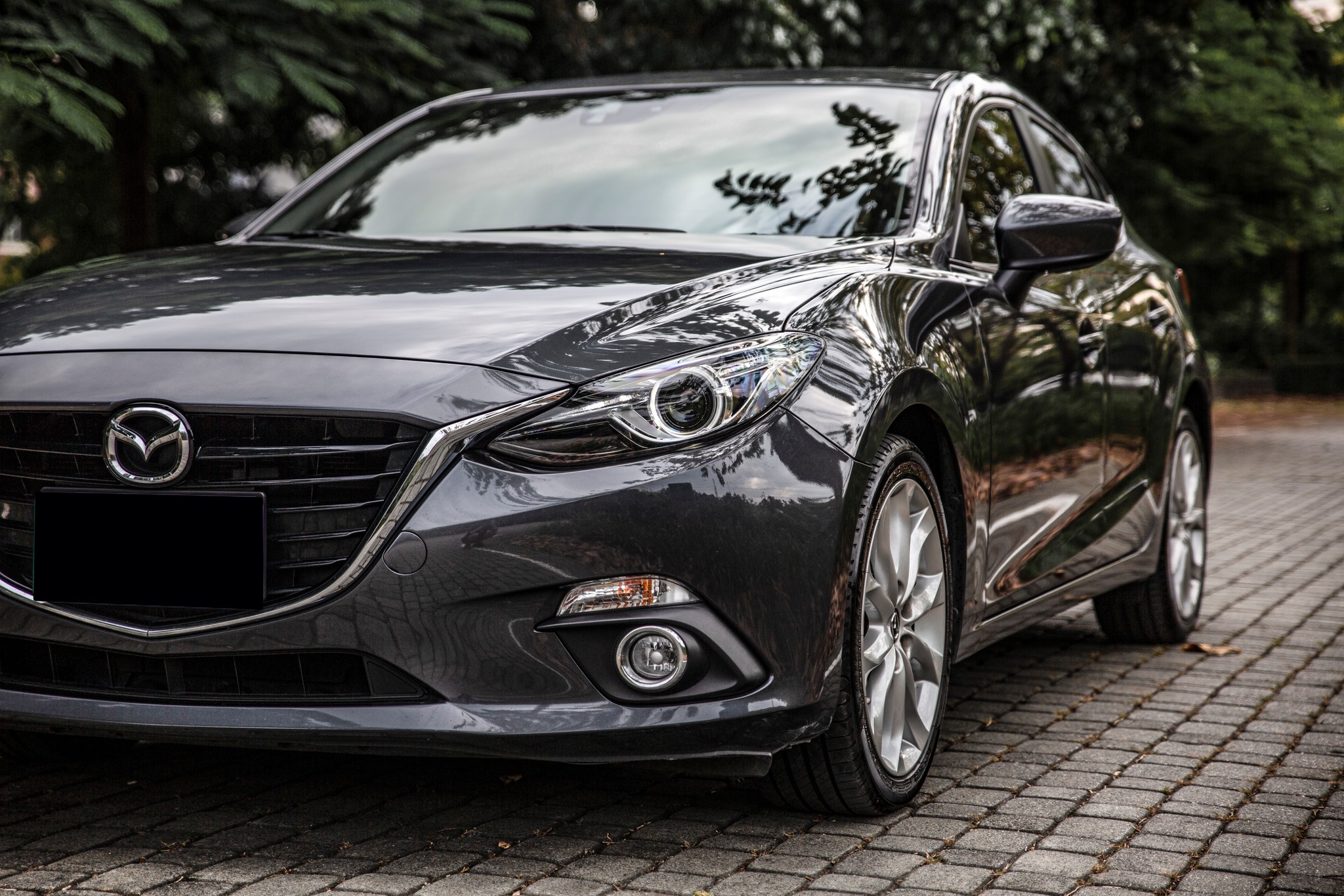 16年 Mazda3 4D 頂級型 鋼鐵灰 抬顯 盲點【實車價行情指標店】  第6張相片