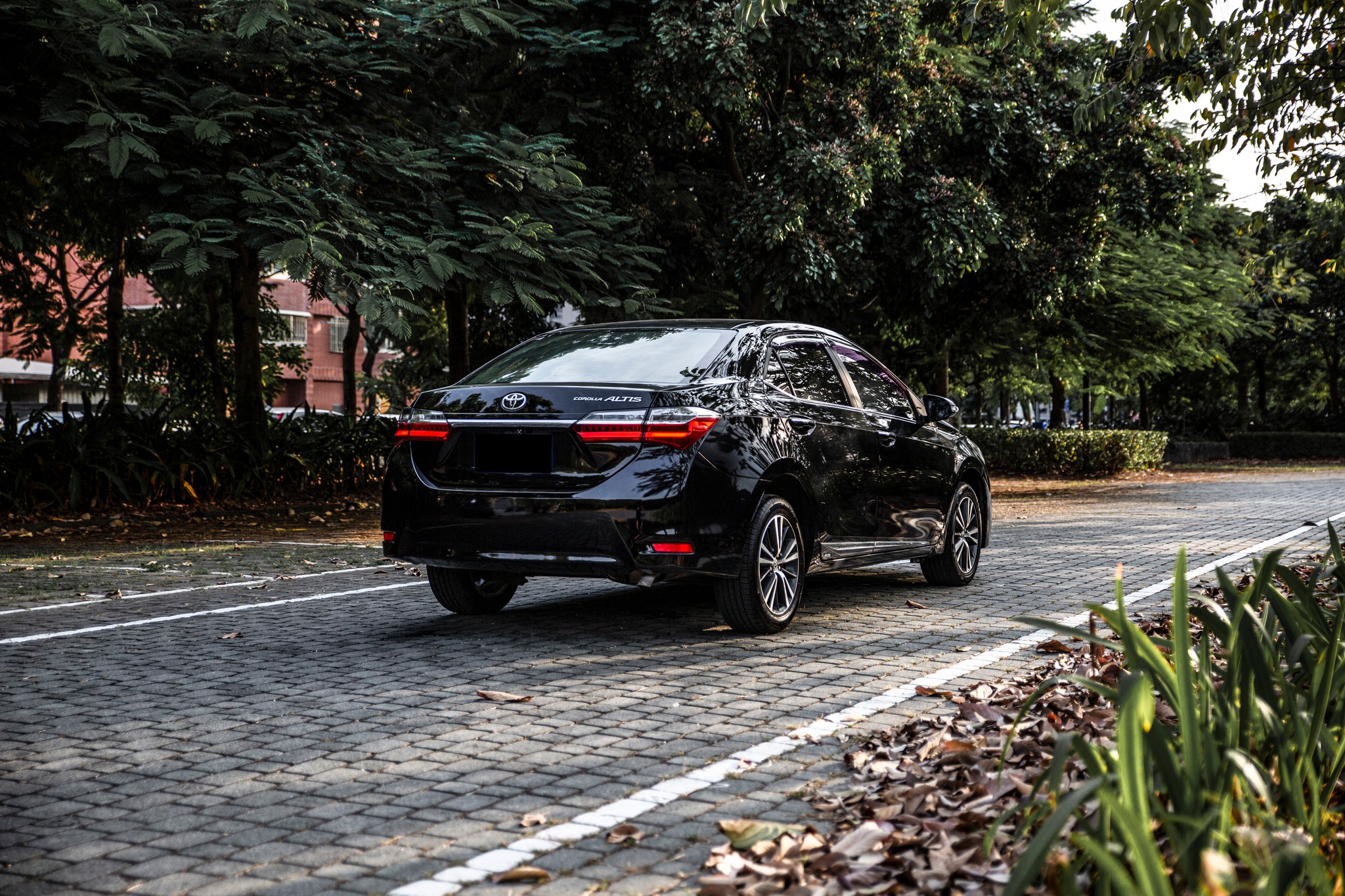 18年 Altis 豪華型 11.5代 六安 定速 免鑰匙【實車價行情指標店】  第8張相片