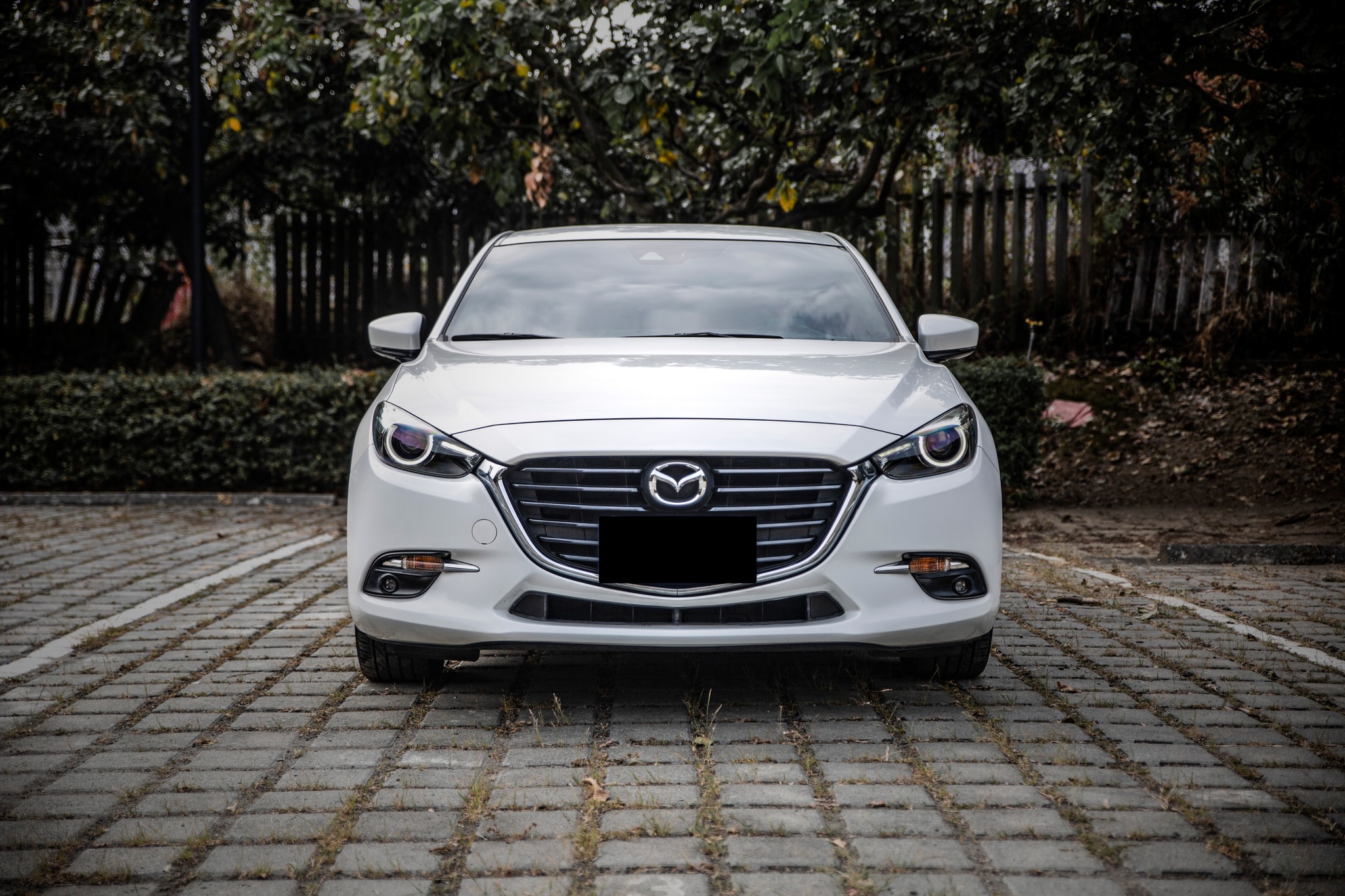 【滿18歲即可申貸】17年式 Mazda3 5D 旗艦 BOSE音響 駕駛電動椅  第7張相片
