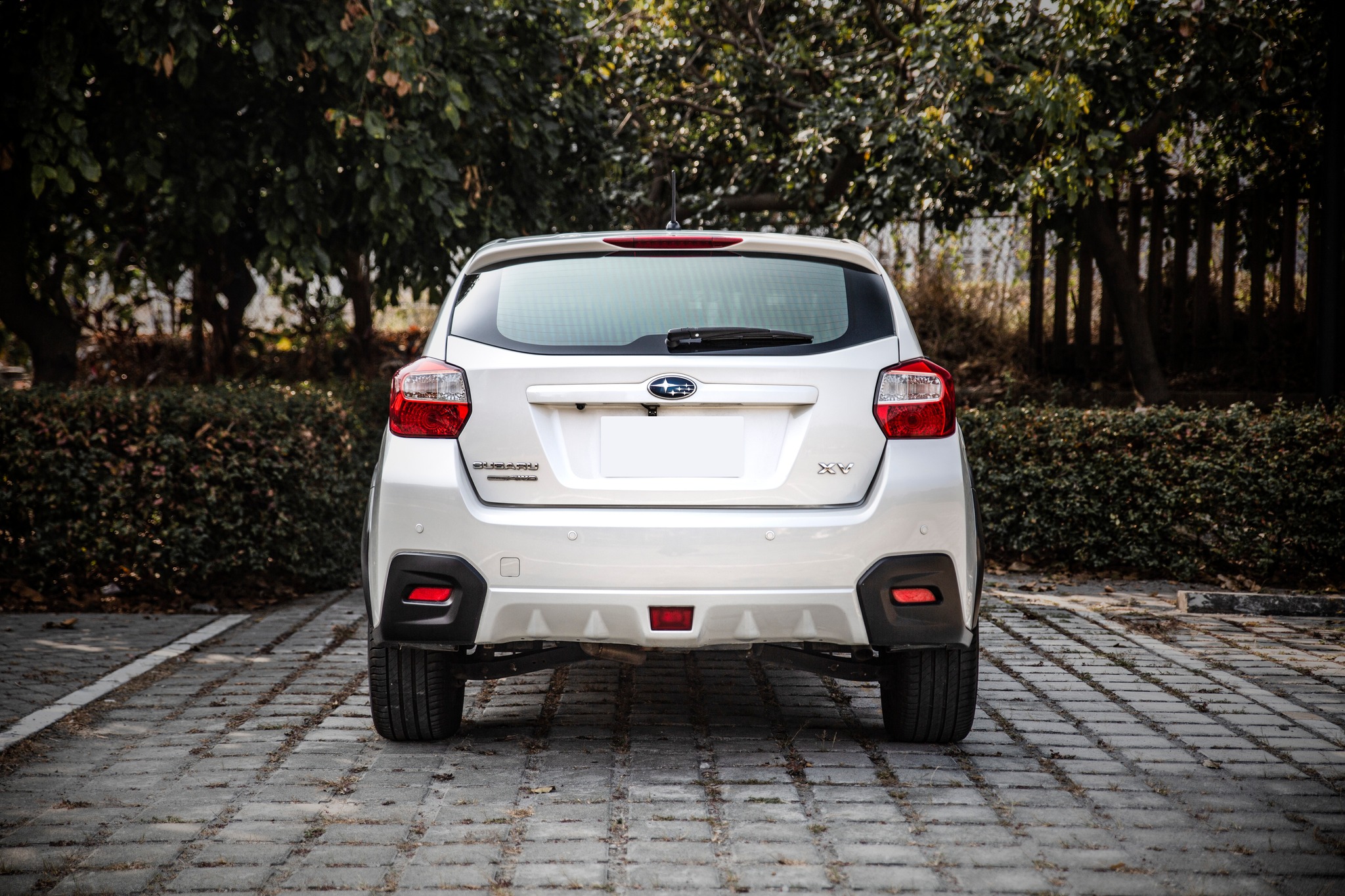 【滿18歲即可申貸】13年 Subaru XV 2.0-i版 恆溫 四輪傳動  第9張相片