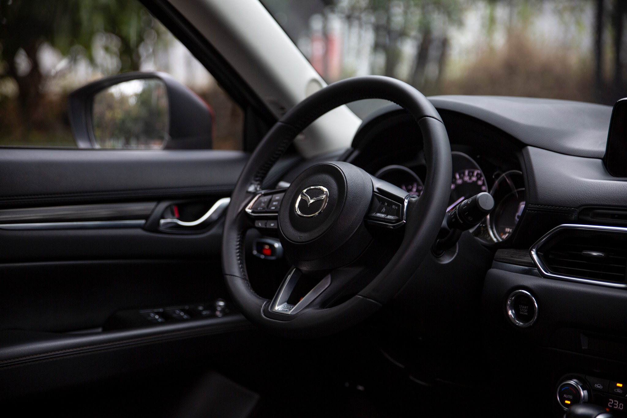 【滿18歲即可申貸】18年 CX-5 汽油頂級型 6安 免鑰匙 電動尾門  第7張相片