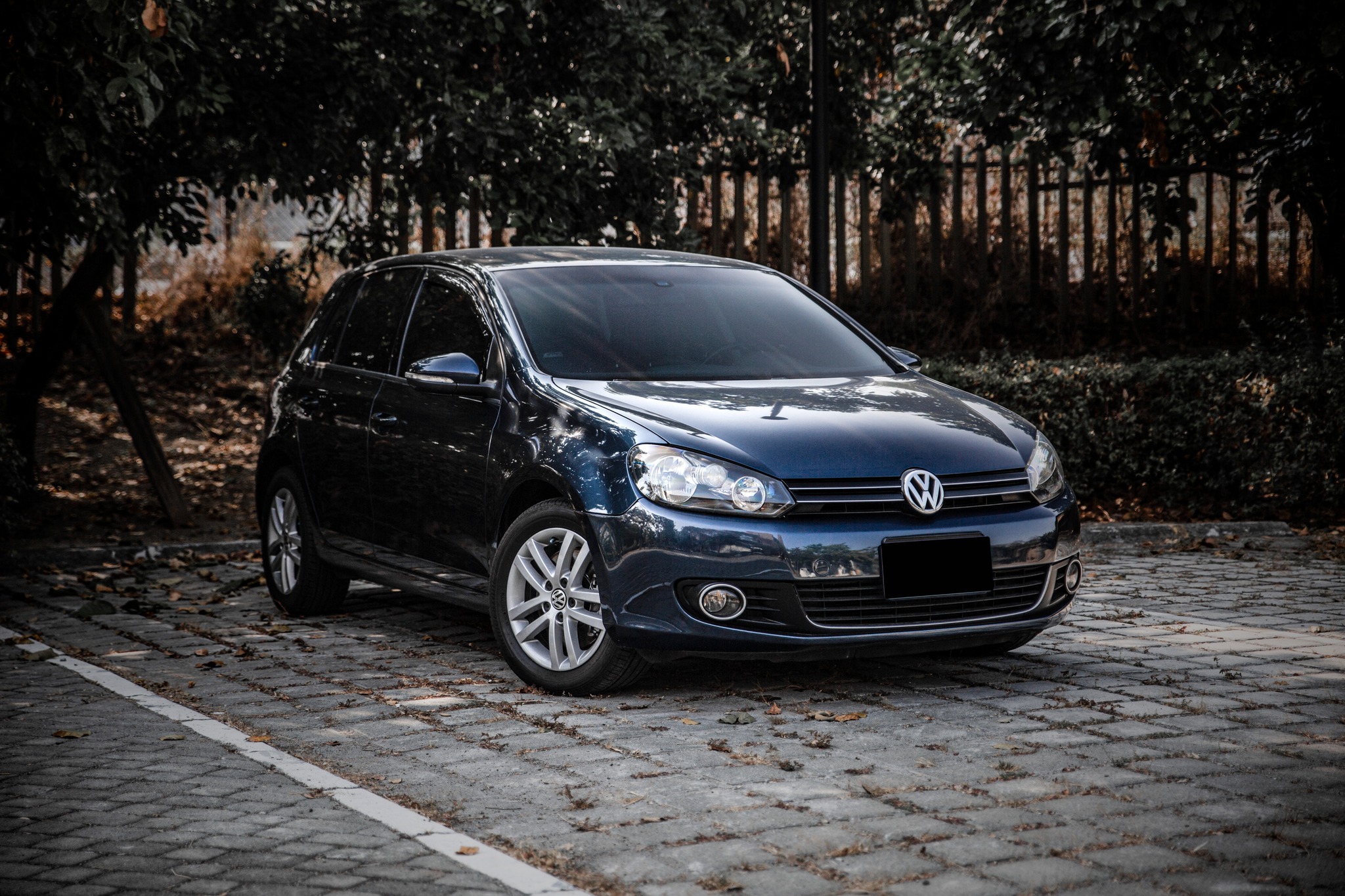 【滿18歲即可申貸】10年 Golf 1.4TSI 六代 160匹雙增壓 定速  第1張相片