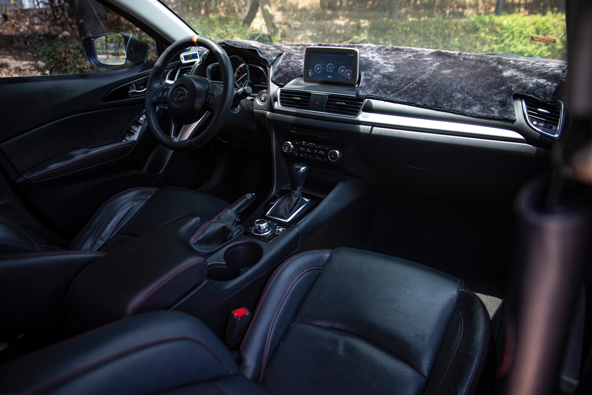 【滿18歲即可申貸】15年 Mazda3 5D 頂級 黑化基本改 戰鬥尾翼  第8張相片