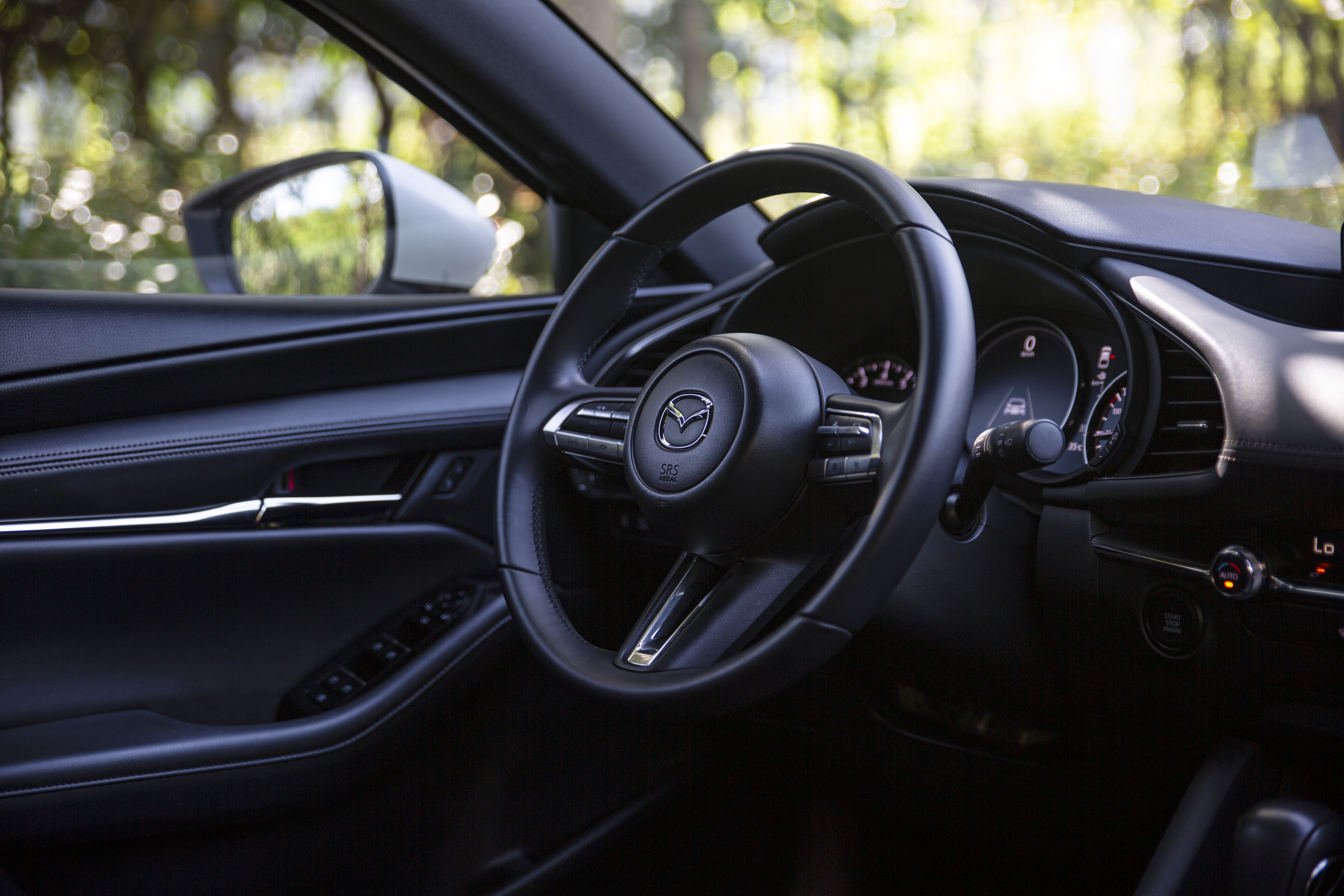 【18歲100%過件】19年 Mazda 3 5D 旗艦 MRCC 導航 抬顯  第8張相片