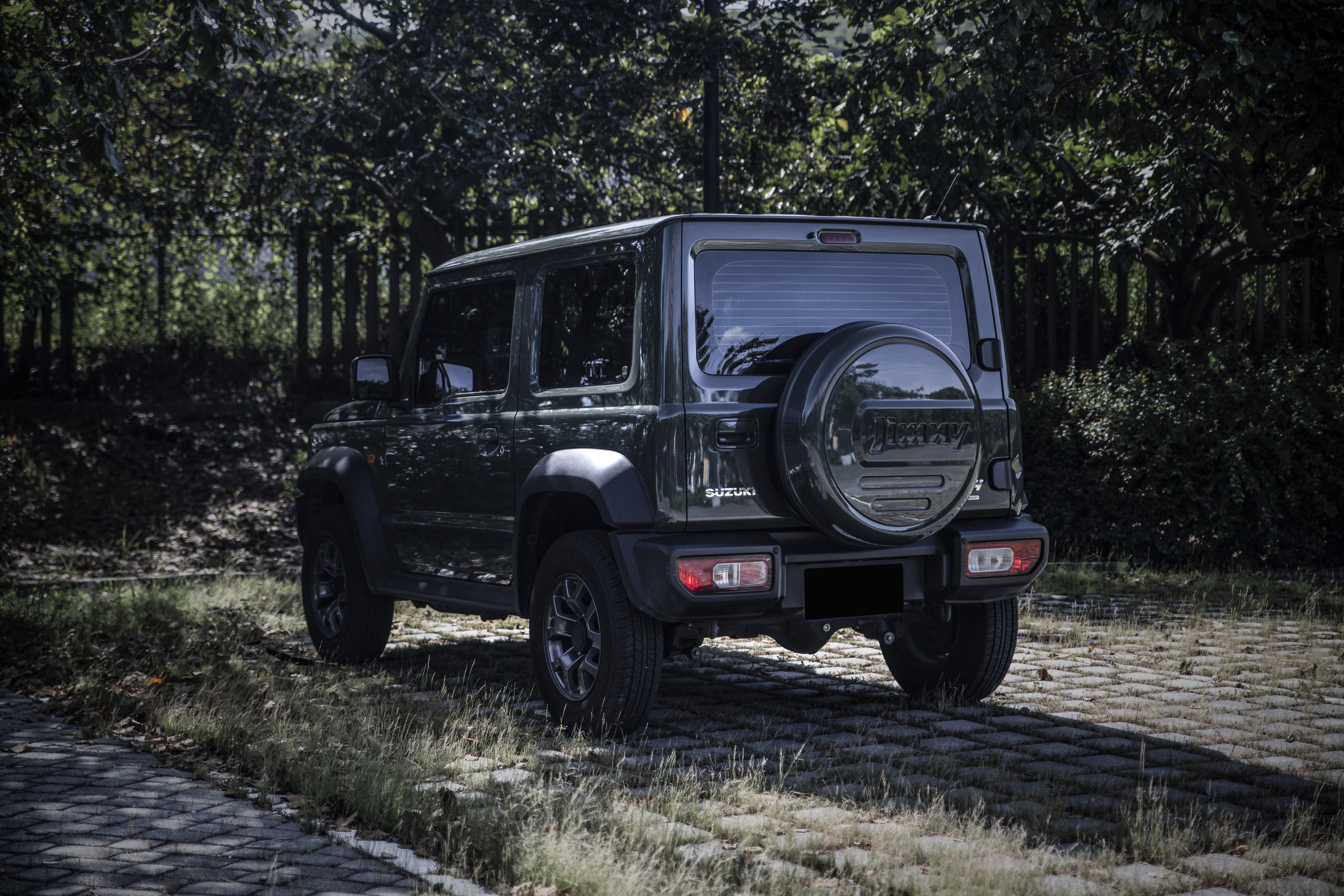 【滿18歲即可申貸】21年 Jimny 6安 車道維持 自動煞停 循跡防滑  第4張相片