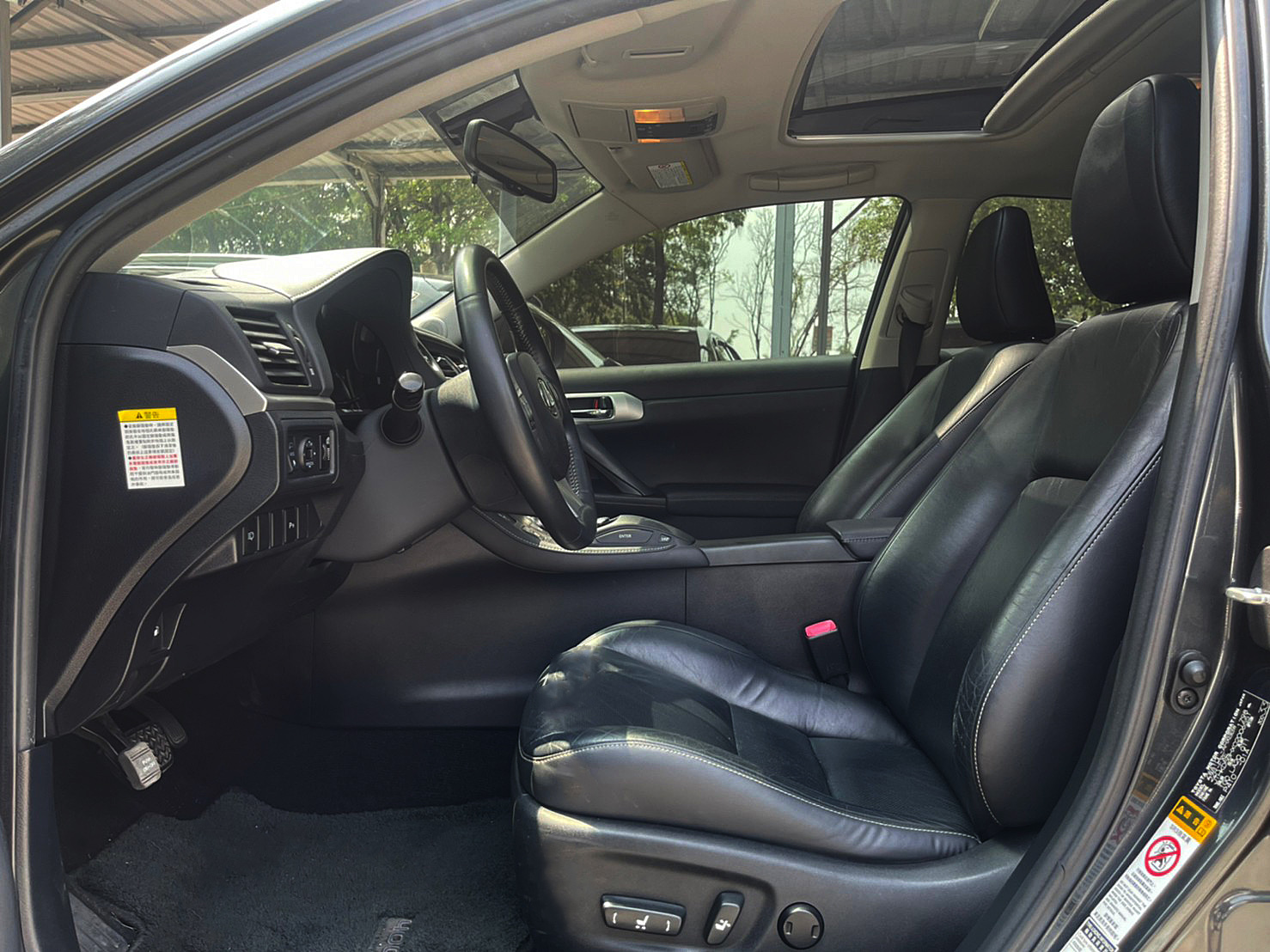 油電頂級NAVI版●南部最強全貸超貸0頭款軍公教原住民1.88起●專辦拖車戶過件當天交車  第8張相片