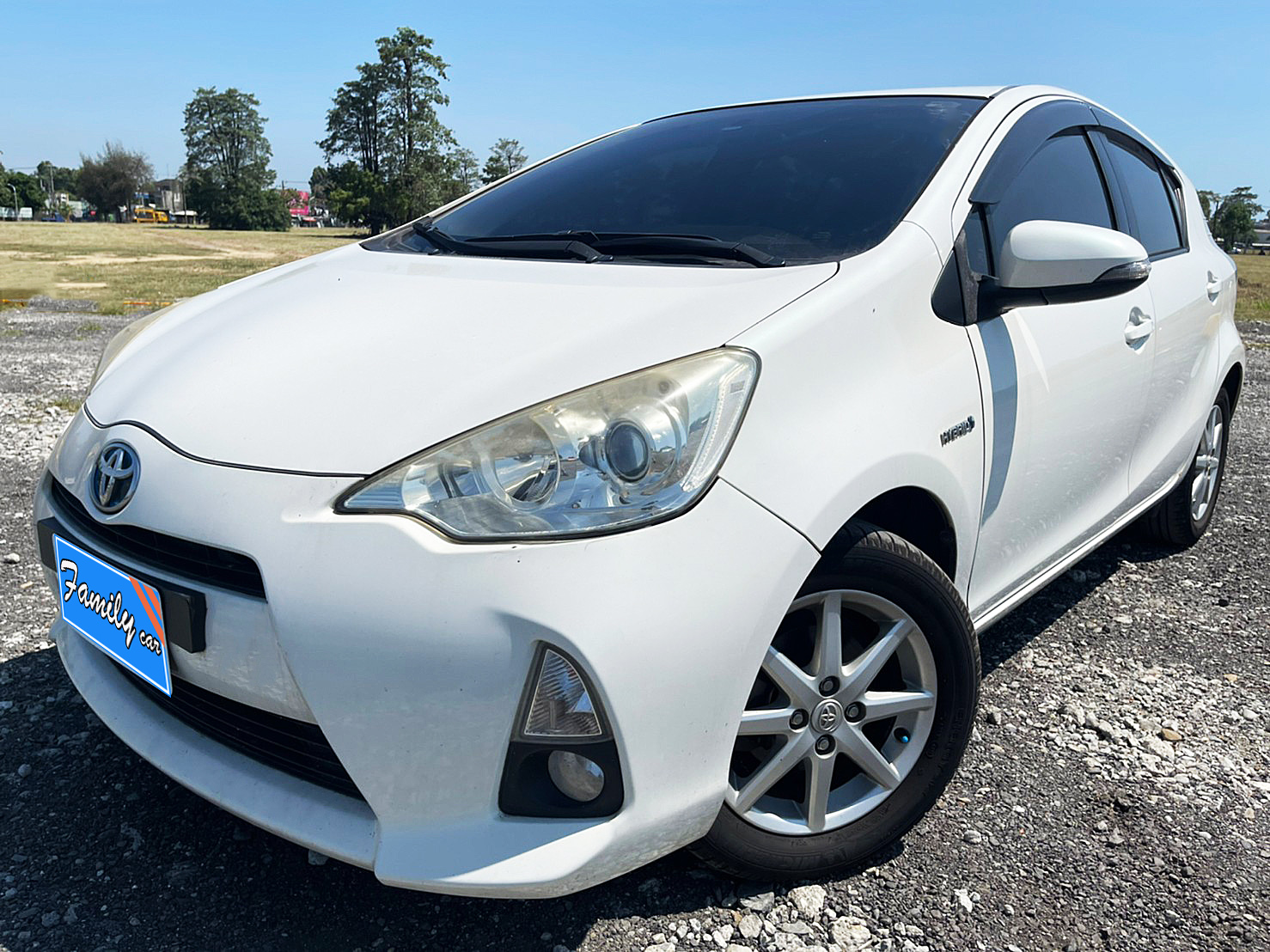 PRIUS C 油電●南部最強全貸超貸0頭款軍公教原住民1.88起●專辦拖車戶過件當天交車  第2張相片